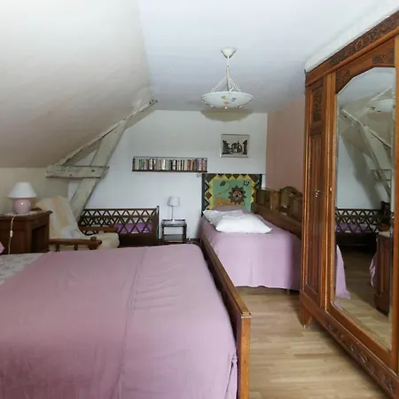 Holiday home Gite Du Cheval De Renfort Ohis